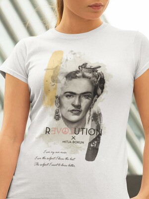 Revolution Frida Kahlo I am my own muse